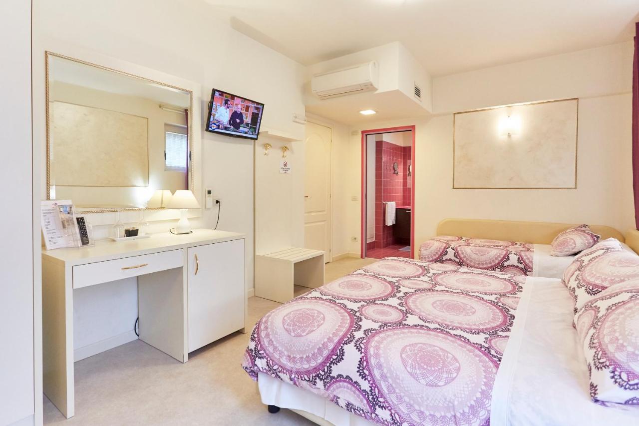 דסנזאנו דל גארדה Hotel Villa Lilla מראה חיצוני תמונה