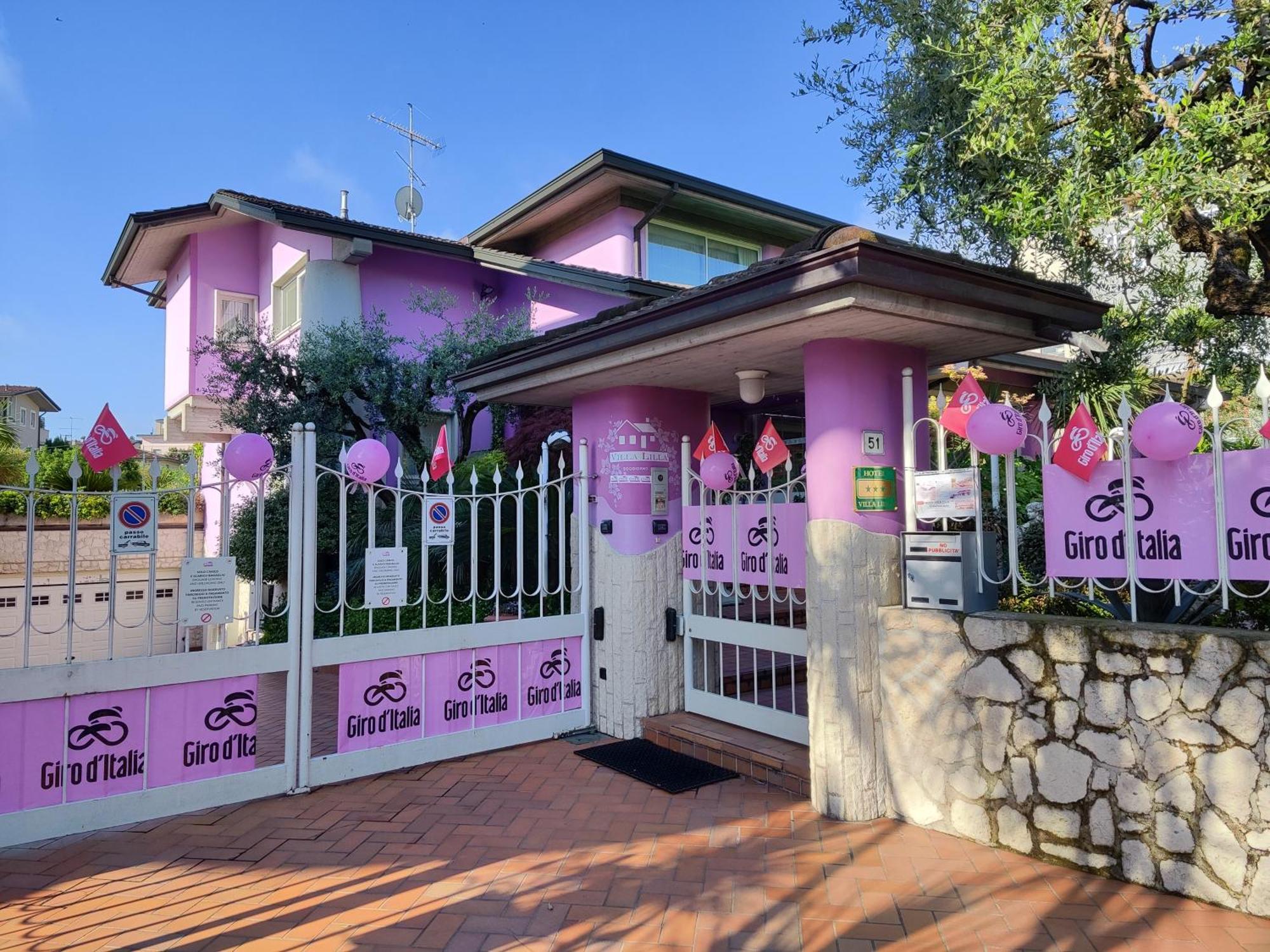 דסנזאנו דל גארדה Hotel Villa Lilla מראה חיצוני תמונה